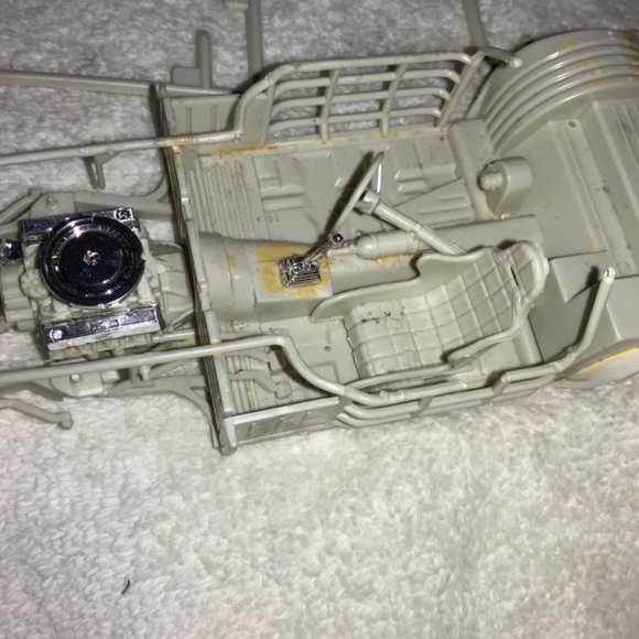 McDonald’s Thunderbird Car Kit - Picture 11 of 12